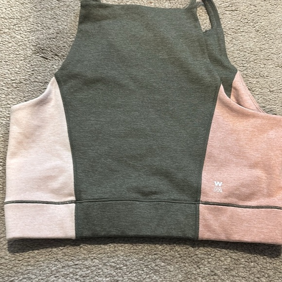 Cropped color block sports bra top - Picture 2 of 2